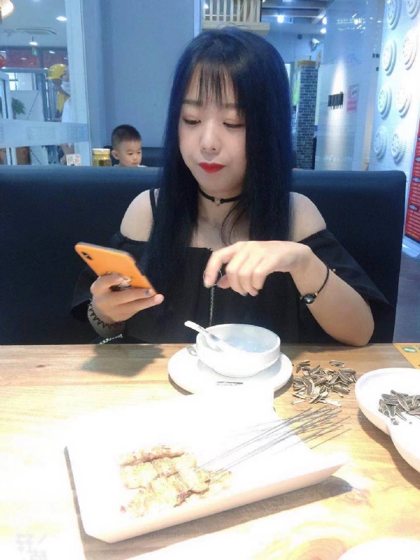 程程的第一张照片--青岛红颜知己交友网